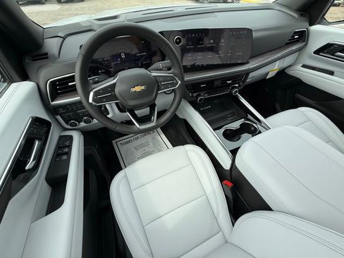 New 2026 Chevrolet Tahoe Premier AWD/4WD image 17