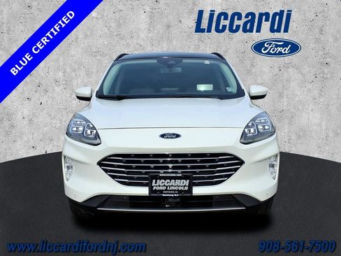 Certified 2022 Ford Escape Titanium w/ Titanium Elite Package image 2