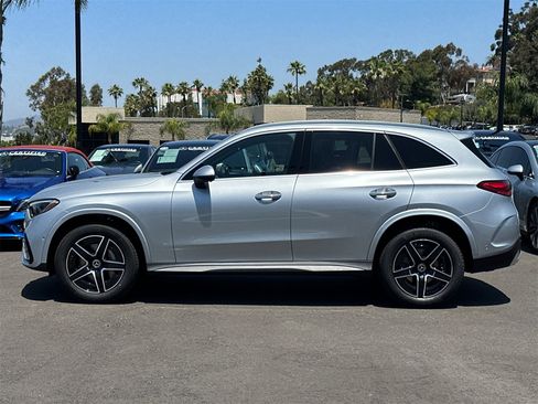 New 2025 Mercedes-Benz GLC 300 4MATIC image 6