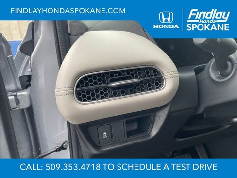 New 2026 Honda HR-V EX-L image 9
