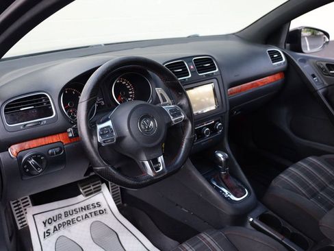 Used 2011 Volkswagen GTI Autobahn image 11