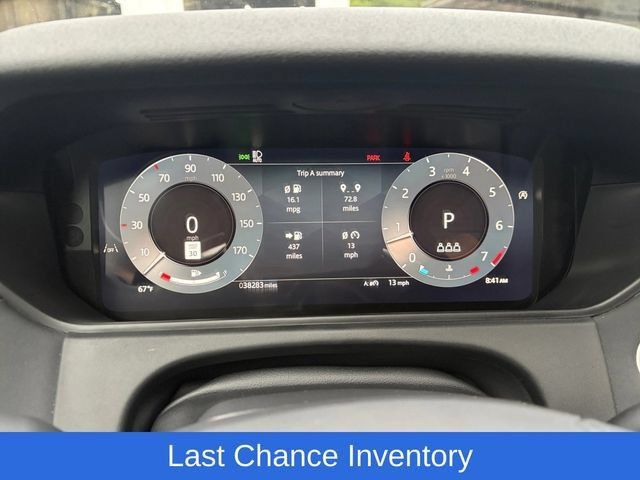 Used 2025 Land Rover Range Rover Velar Dynamic SE AWD/4WD image 9