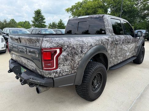 Used 2018 Ford F150 Raptor w/ Equipment Group 802A Luxury AWD/4WD image 5