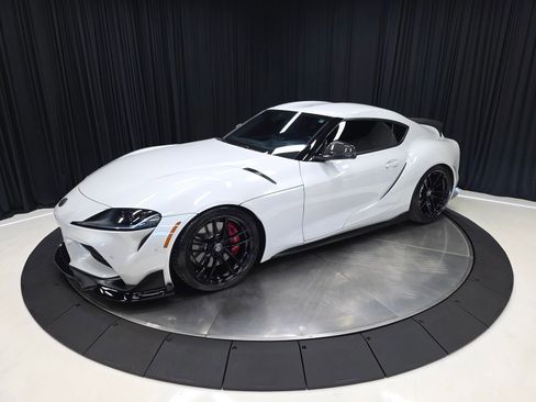 Used 2021 Toyota Supra Premium w/ Driver Assist Package RWD image 10