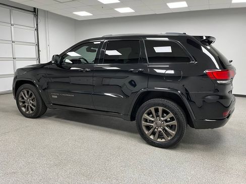 Used 2017 Jeep Grand Cherokee Limited 75th Anniversary AWD/4WD image 7