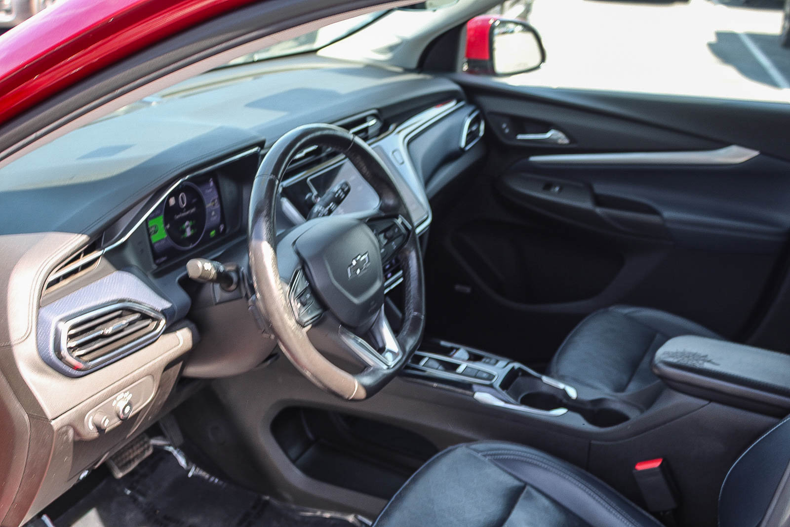Used 2023 Chevrolet Bolt EUV Premier w/ Sun & Sound Package FWD image 19
