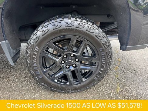 Used 2024 Chevrolet Silverado 1500 LT Trail Boss w/ Convenience Package II AWD/4WD image 33
