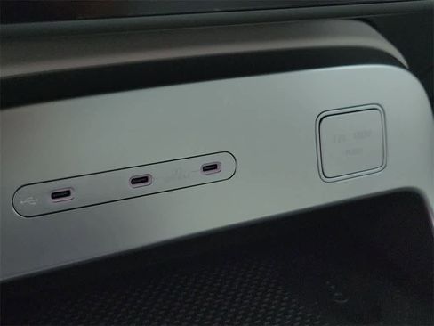 New 2026 Hyundai Ioniq 9 Calligraphy image 31