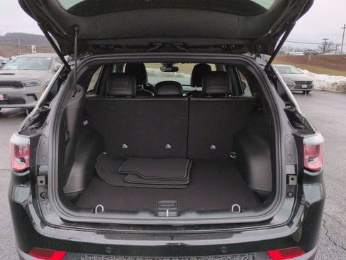 New 2026 Jeep Compass Limited image 4