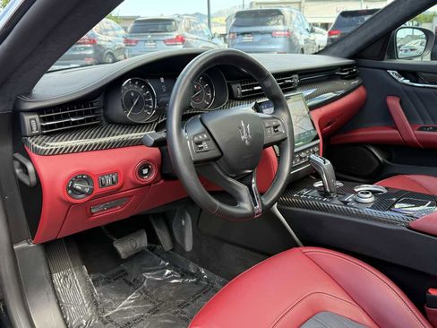 Used 2021 Maserati Quattroporte S GranLusso RWD image 8