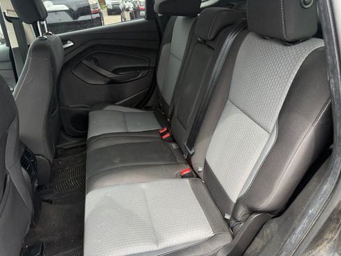 Used 2019 Ford Escape SE AWD/4WD image 17