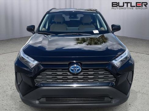 Certified 2023 Toyota RAV4 LE AWD/4WD image 8