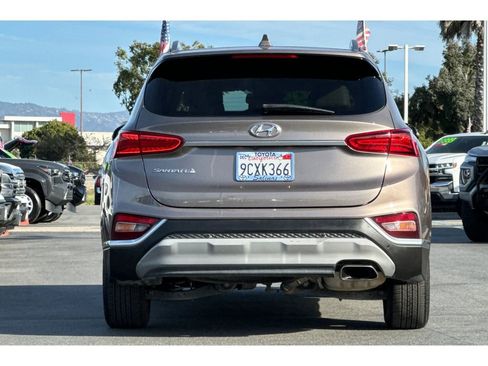 Used 2019 Hyundai Santa Fe image 5