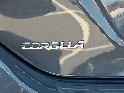 Used 2015 Toyota Corolla LE w/ Body Protection Package #1 FWD image 29