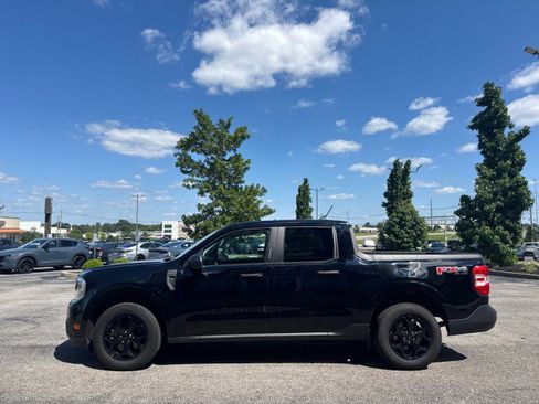Used 2022 Ford Maverick XLT w/ Equipment Group 300A Standard AWD/4WD image 17