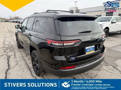 Used 2023 Jeep Grand Cherokee L Limited w/ Black Appearance Package image 7