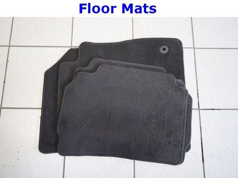 Used 2023 Chevrolet Malibu LT image 17