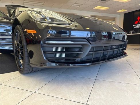 Used 2021 Porsche Panamera image 48