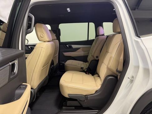 New 2026 Buick Enclave Preferred w/ LPO, All-Weather Package image 25