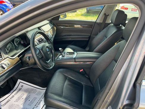 Used 2013 BMW 740i RWD image 20