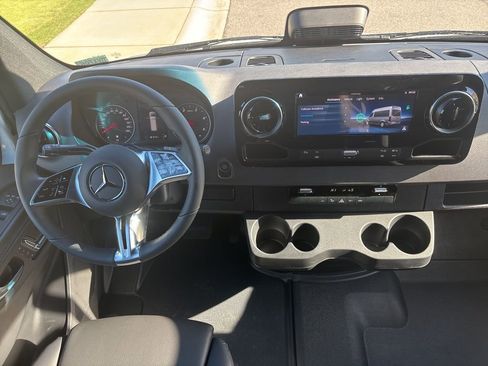 New 2026 Mercedes-Benz Sprinter 2500 image 41