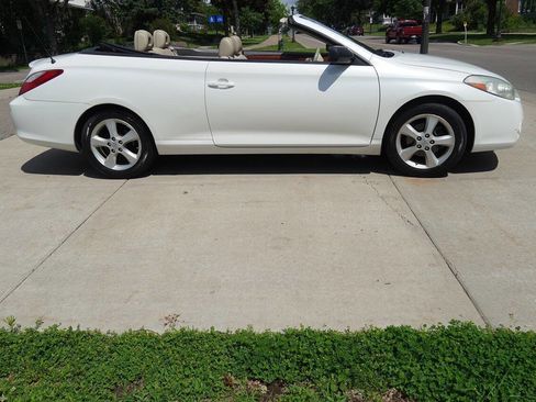 Used 2008 Toyota Solara SLE FWD image 4