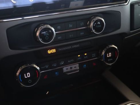 Used 2022 Ford F250 King Ranch w/ King Ranch Ultimate Package image 23