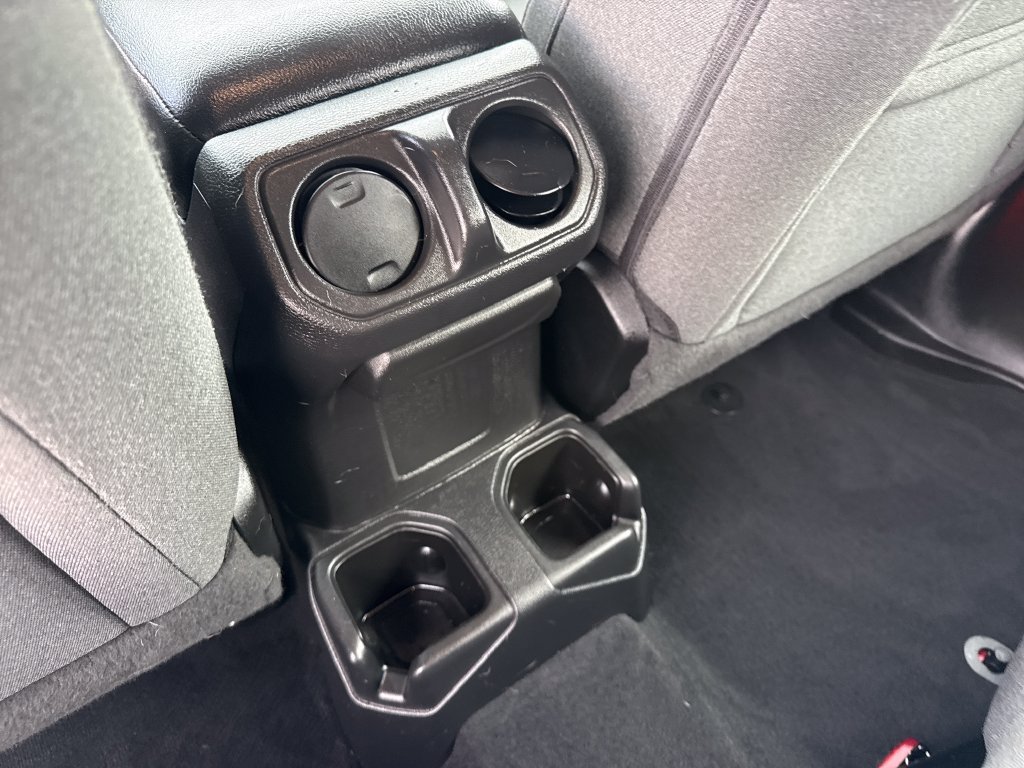 Used 2024 Jeep Wrangler Unlimited Sport AWD/4WD image 15