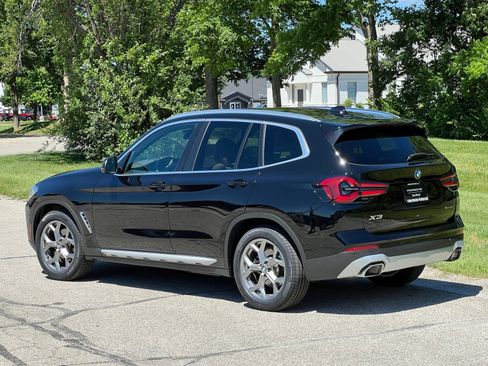 Used 2024 BMW X3 xDrive30i w/ Premium Package AWD/4WD image 3