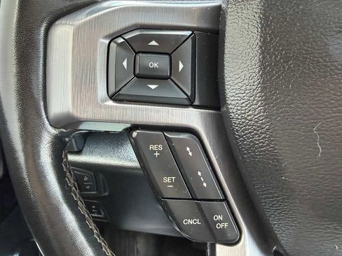 Used 2019 Ford Expedition Platinum AWD/4WD image 16