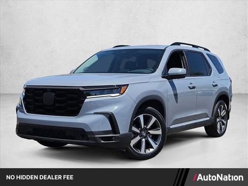 Used 2024 Honda Pilot Elite image 1