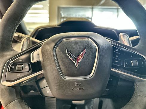 Used 2023 Chevrolet Corvette Stingray Preferred Cpe w/ Z51 Performance Package RWD image 33