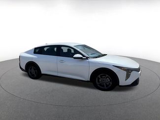 Used 2025 Kia K4 LXS video 2