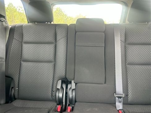 Used 2021 Jeep Grand Cherokee Laredo image 26