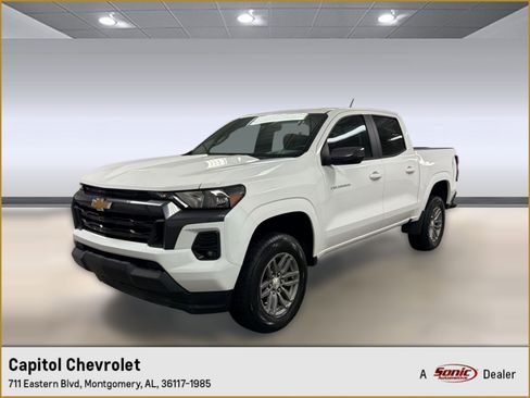 Used 2023 Chevrolet Colorado LT w/ LT Convenience Package RWD image 1