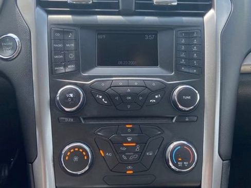 Used 2017 Ford Fusion S FWD image 7