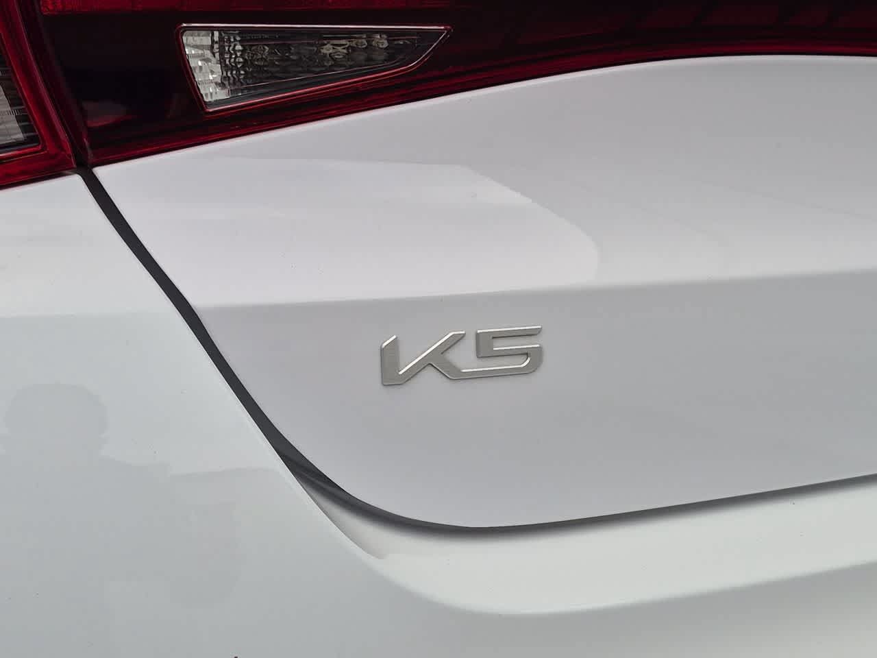 Used 2023 Kia K5 LXS FWD image 12
