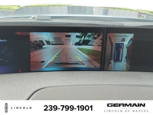 New 2027 Lincoln Navigator Premiere RWD image 25