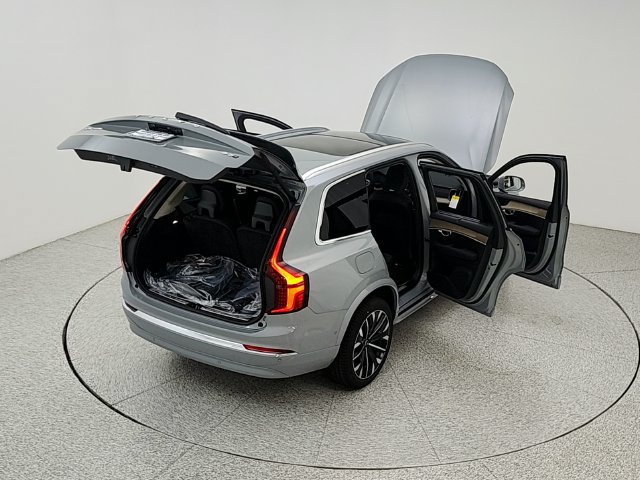 New 2027 Volvo XC90 B5 Plus AWD/4WD image 41