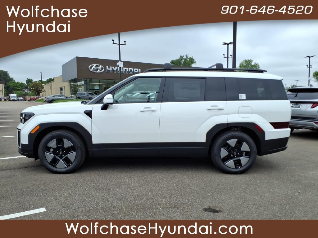 Certified 2026 Hyundai Santa Fe SEL FWD image 2
