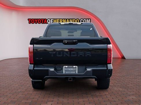Used 2022 Toyota Tundra Platinum w/ Advanced Package AWD/4WD image 7