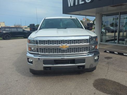 Used 2019 Chevrolet Silverado 2500 LT w/ All Star Edition AWD/4WD image 2