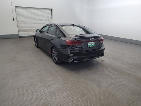 Used 2022 Kia Forte GT-Line w/ GT-Line Premium Package FWD image 5