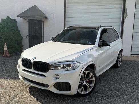 Used 2014 BMW X5 xDrive35d AWD/4WD image 2