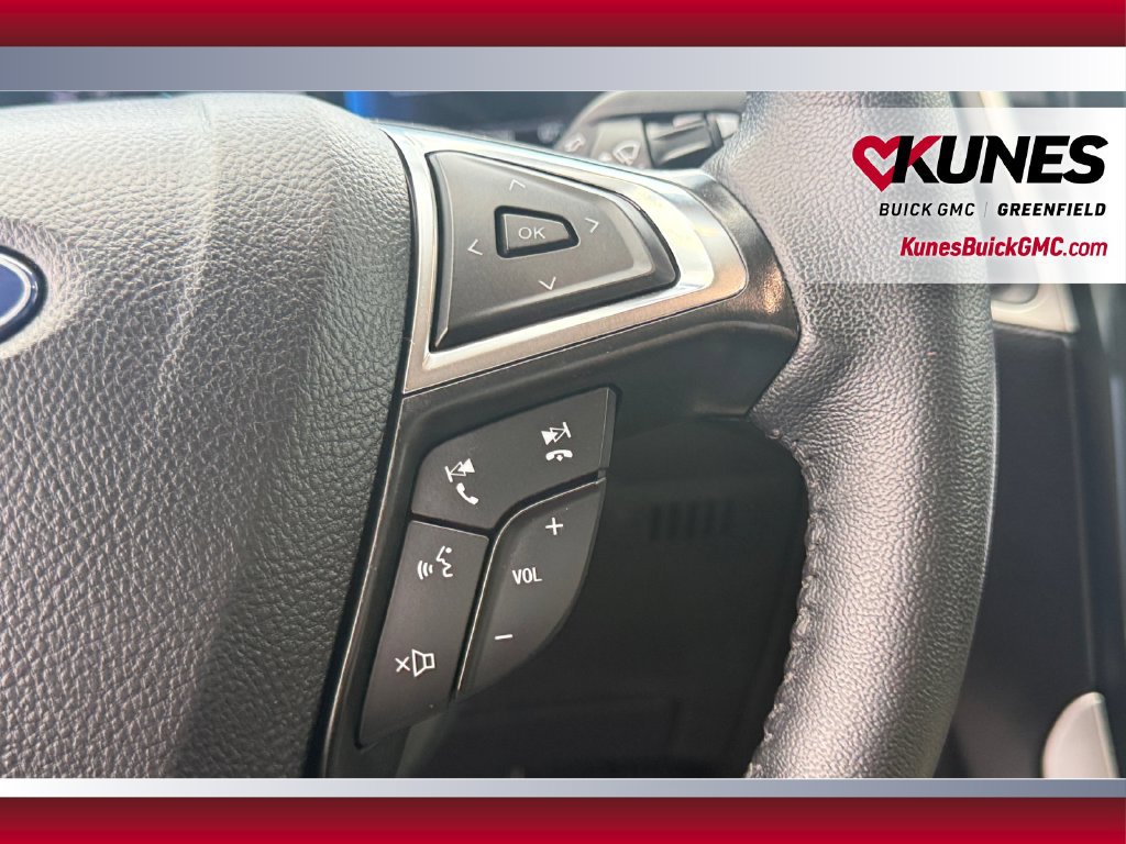 Used 2024 Ford Edge SEL AWD/4WD image 17