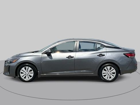 Used 2024 Nissan Sentra S FWD image 7