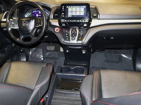 Used 2024 Honda Odyssey Sport image 19