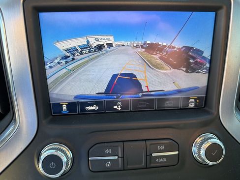 Used 2020 GMC Sierra 2500 SLT image 25