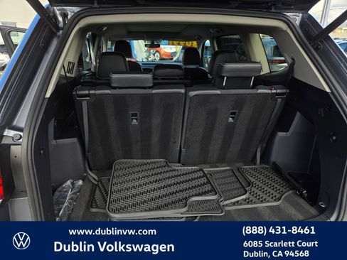 Certified 2023 Volkswagen Atlas SE w/ Panoramic Sunroof Package image 26