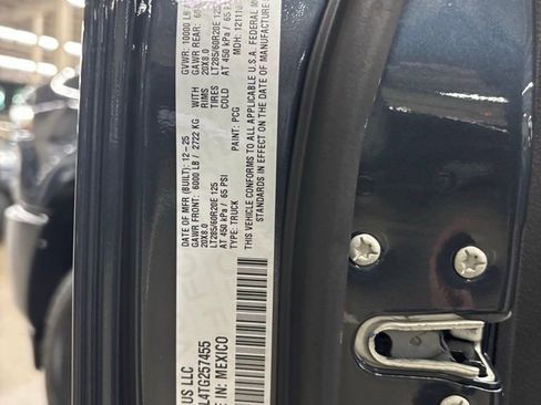 New 2026 RAM 2500 Limited AWD/4WD image 19